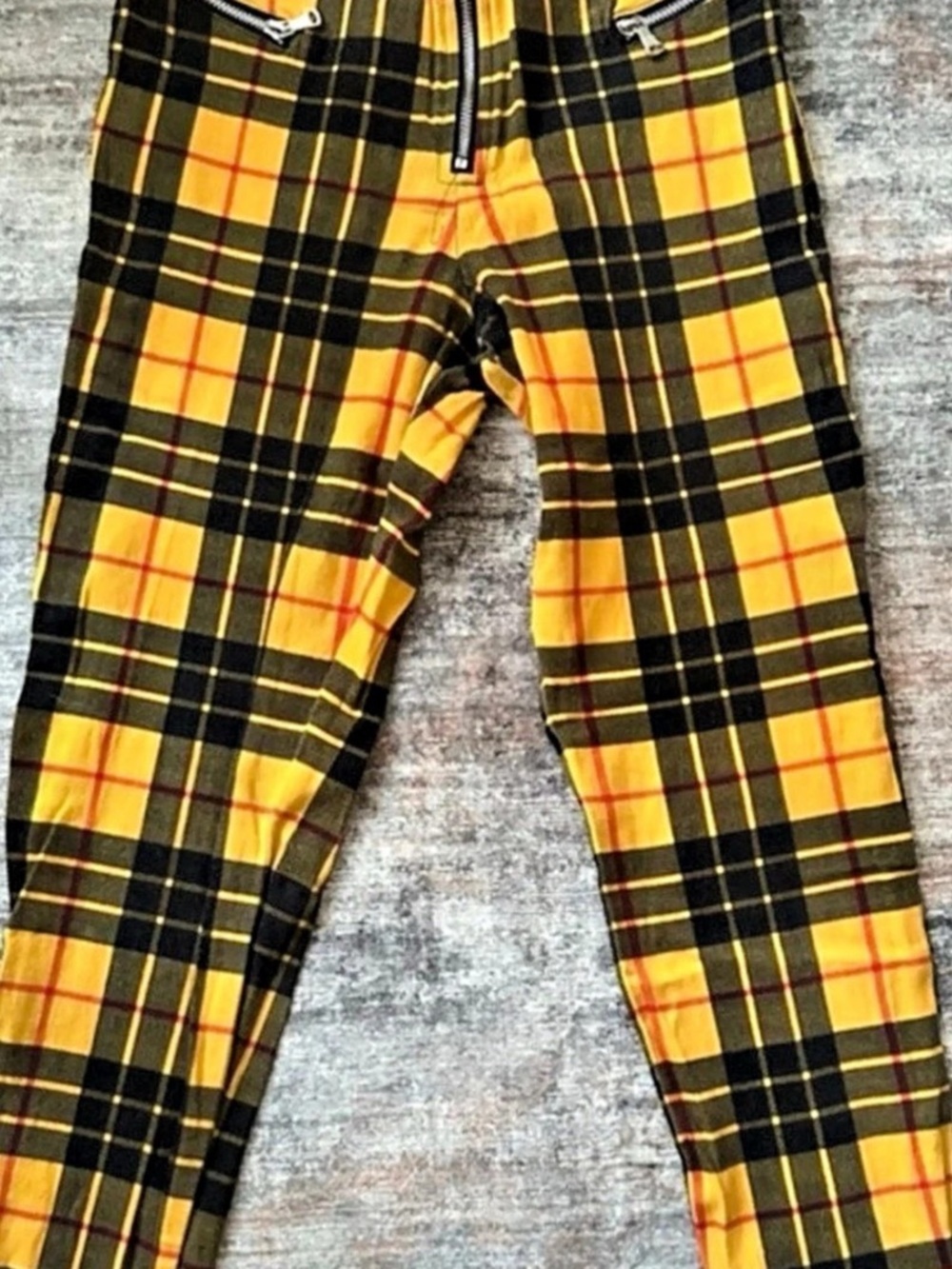 Tiger Mist Plaid Leggings in Yellow and Tartan